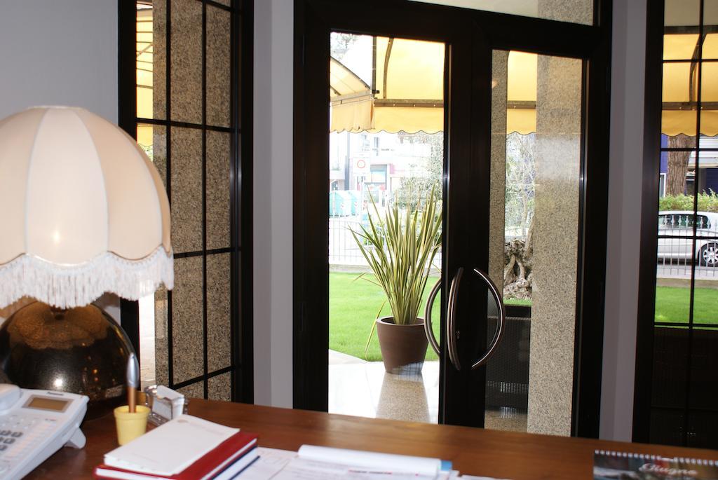 Hotel Jesolo Sand Exterior photo