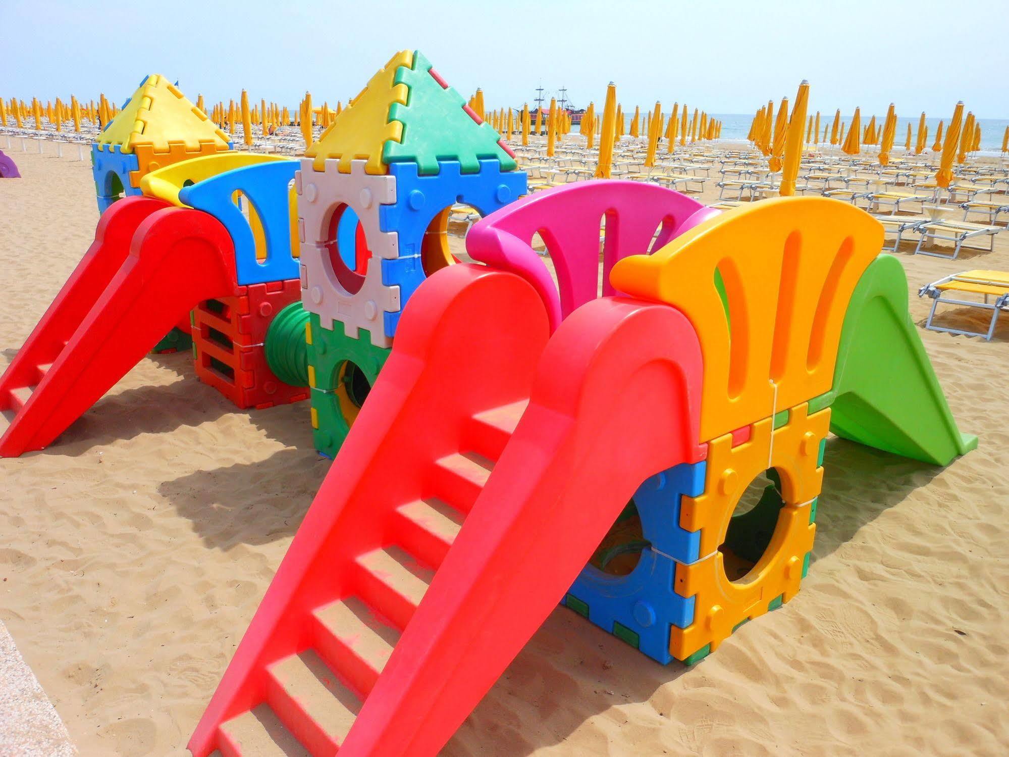 Hotel Jesolo Sand Exterior photo