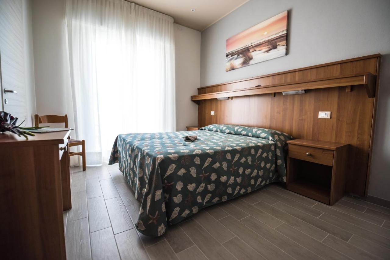 Hotel Jesolo Sand Exterior photo